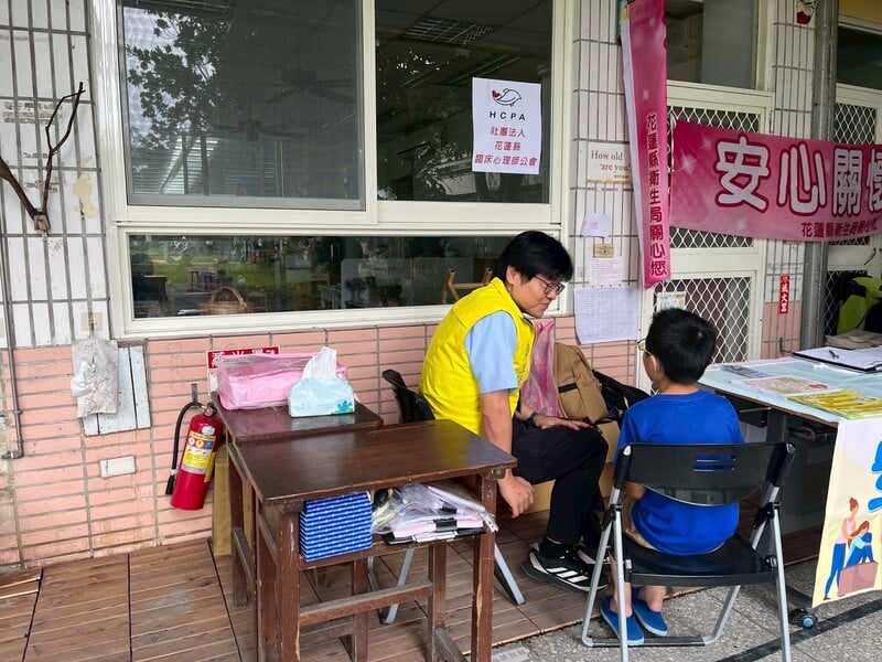 LINE_ALBUM_1140929水患過後陪伴不孤單　玉里醫院提供災後心理支持建議_251001_2_2e60f.jpg